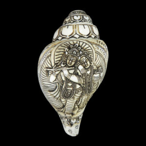 Lord Radha Krishna Ji carved in Vamavarti Left hand Shankh